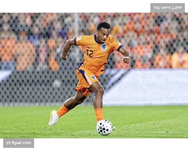 朗斯后卫马朗·萨尔吸引多队关注，英格兰俱乐部加入争夺战